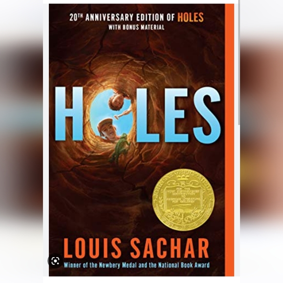 Holes book - Picture 1 of 2